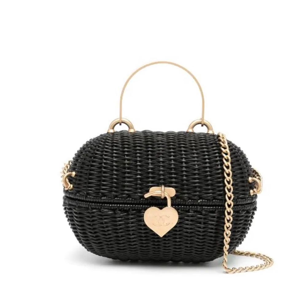 CHANEL RARE BAG - Picture 3 of 6